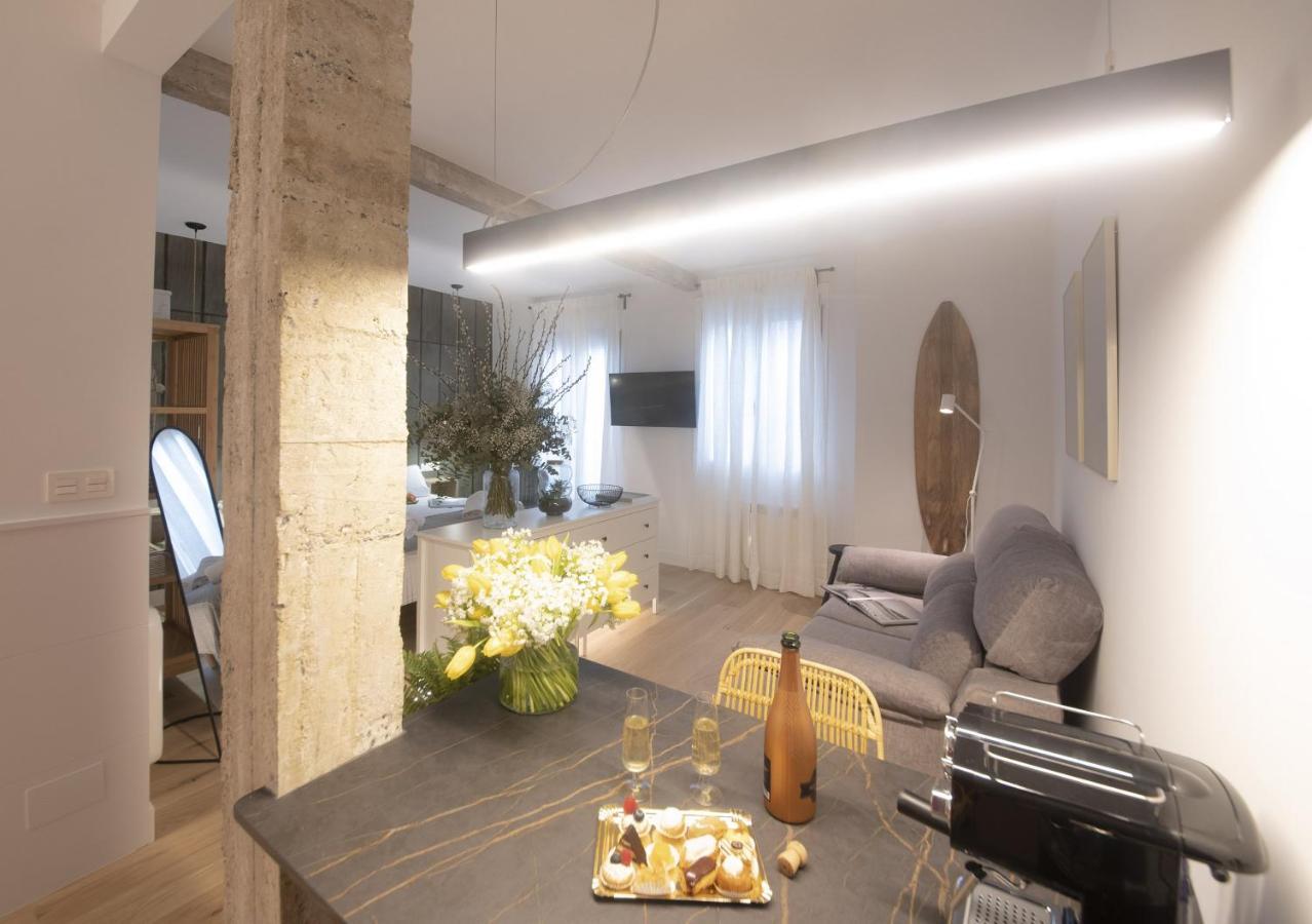 Shiny By Oldtown Apartments ซานเซบาสเตียน ภายนอก รูปภาพ