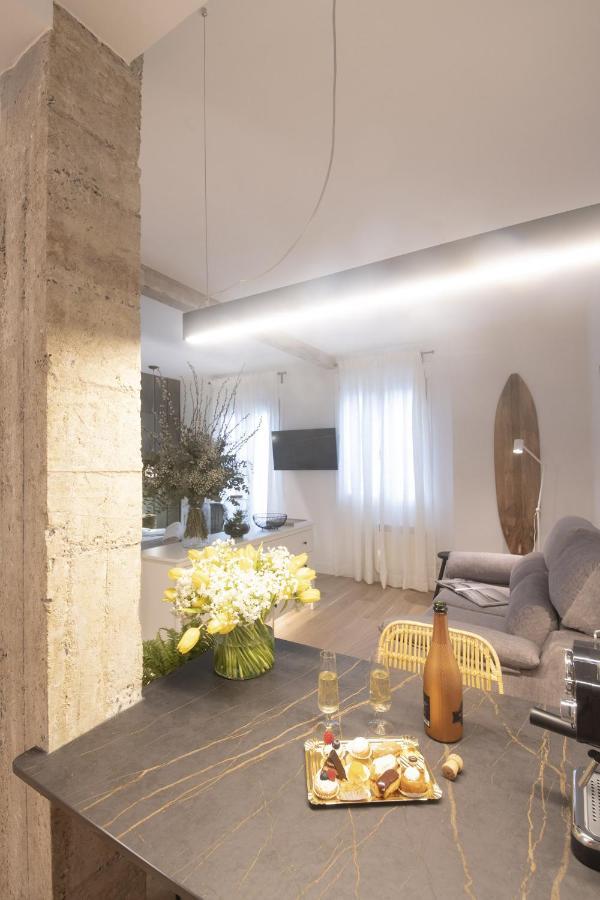 Shiny By Oldtown Apartments ซานเซบาสเตียน ภายนอก รูปภาพ